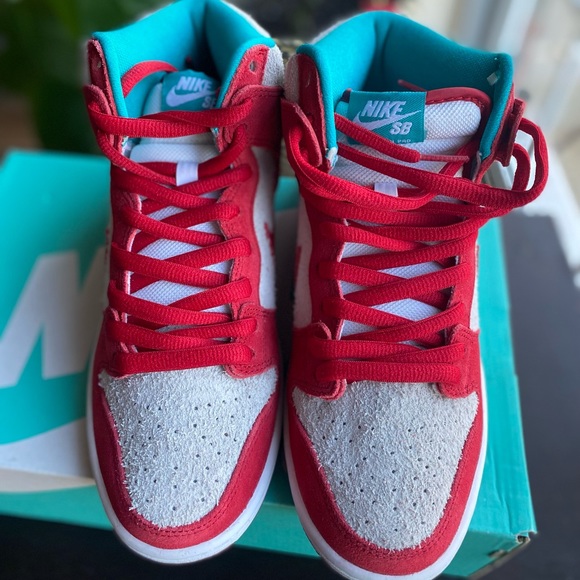 Nike Dunk SB High Dr. Seuss - Picture 4 of 5